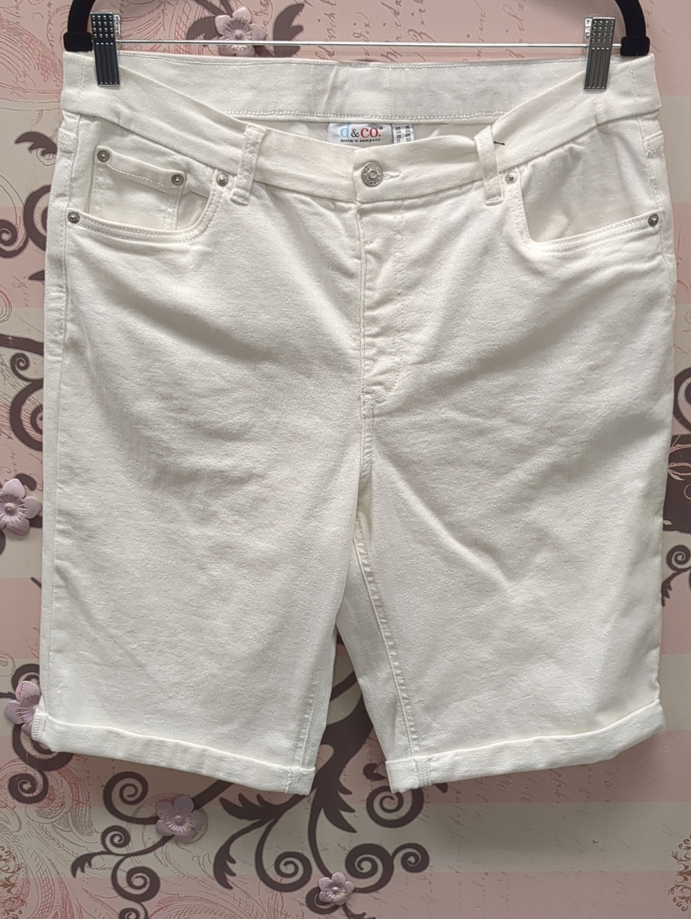 d. jeans White Women's Denim Shorts